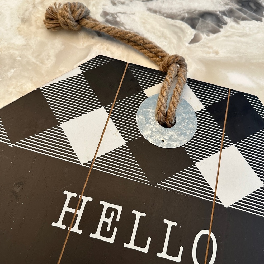 Wooden Hello Fall Sign - Picture 2 of 4